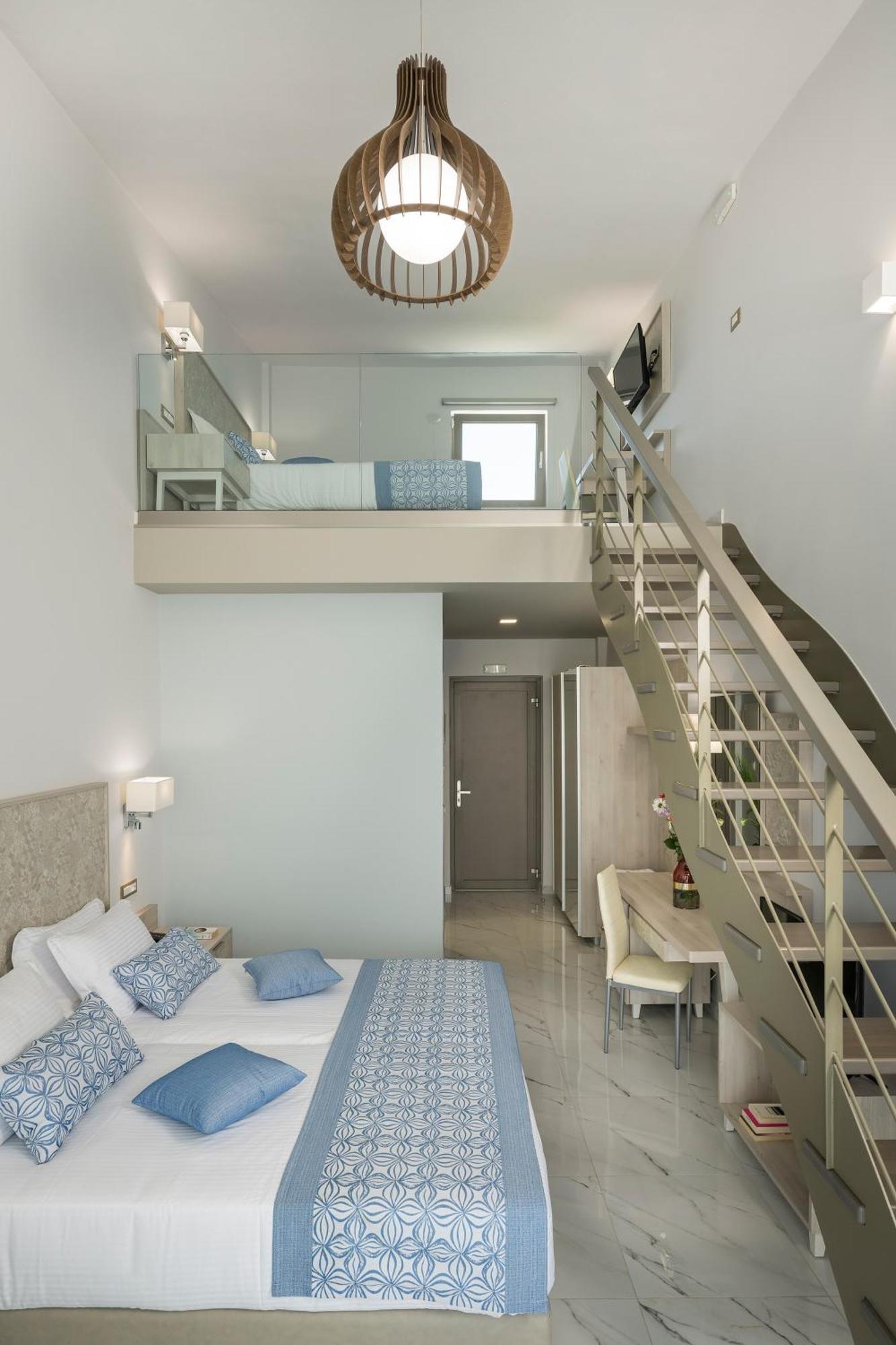 Vantaris Blue Adults Only เยโอริยิอูโปลิส ภายนอก รูปภาพ