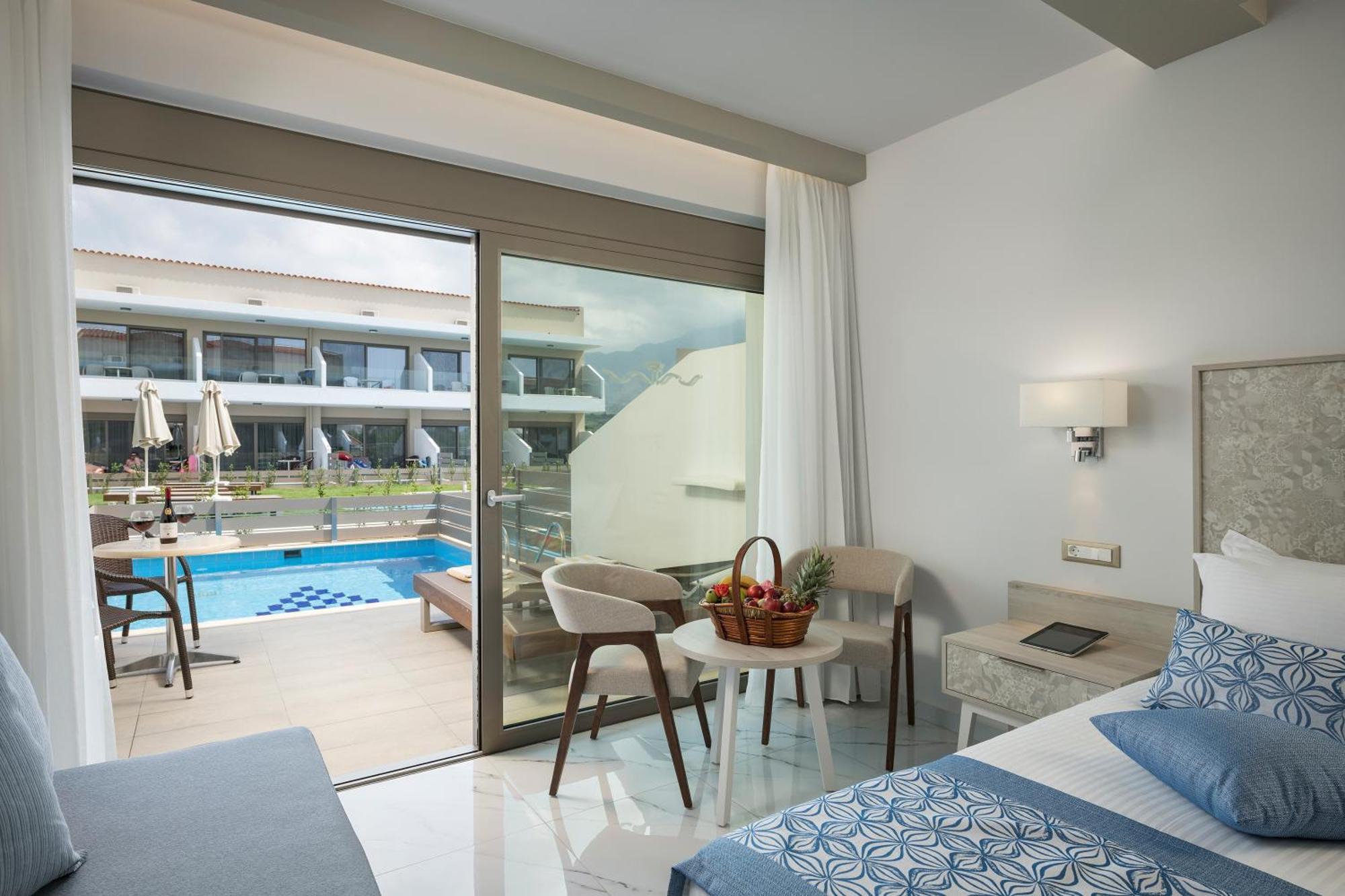 Vantaris Blue Adults Only เยโอริยิอูโปลิส ภายนอก รูปภาพ