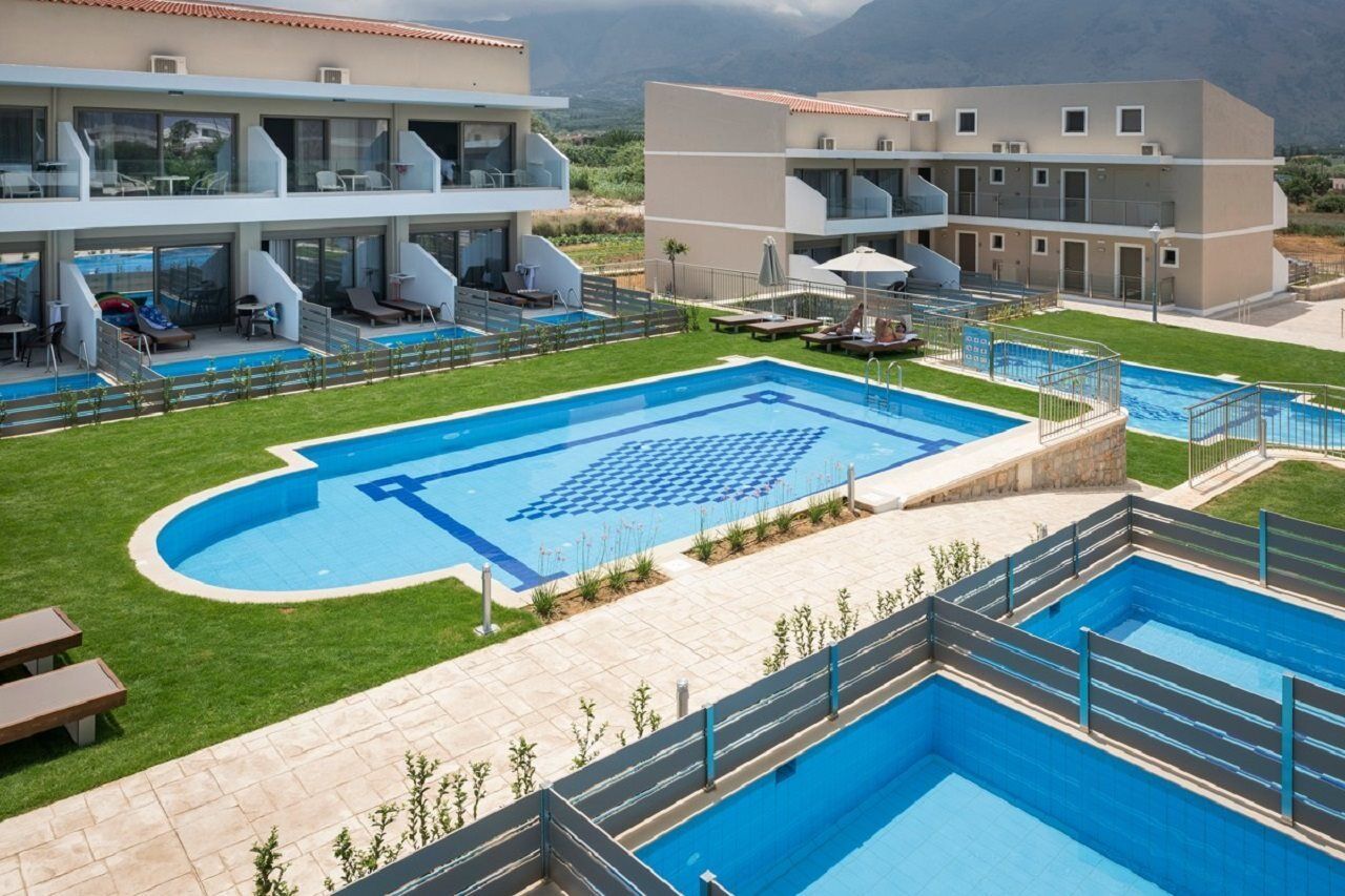 Vantaris Blue Adults Only เยโอริยิอูโปลิส ภายนอก รูปภาพ
